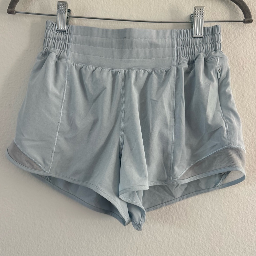 Lululemon Women’s Hotty Hot Short Light Blue Size 4